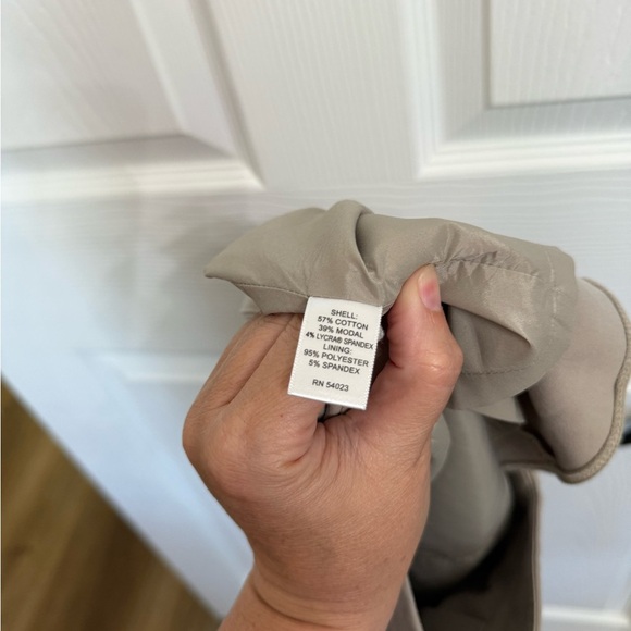 Banana Republic Light Tan Beige Knee-Length Pencil Skirt 4 Criss Cross Waist - Picture 5 of 6